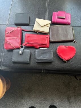Source Unknown Assorted Women's Wallets in Red, Pink, Black, Brown, Cream
